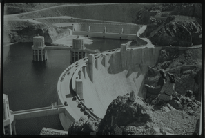 Black and white aerial view of Hoover Dam.