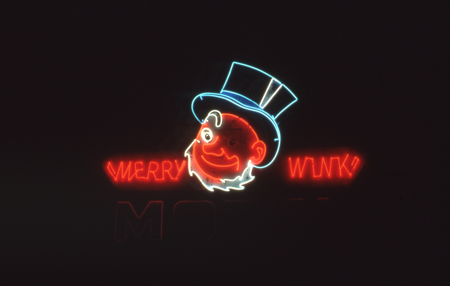 Merry Wink Motel Sign