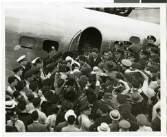 Photograph of crowds at Floyd Bennett Airfield, New York, July 1938