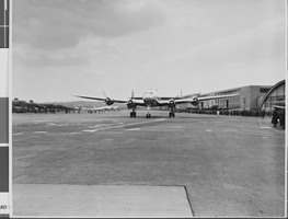 Photograph of the TWA Transcontinental plane, circa 1943