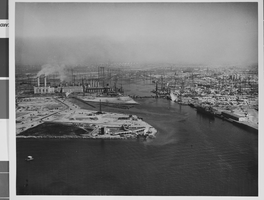 Photograph of Howard Hughes' Hercules, Terminal Island, California, circa 1946
