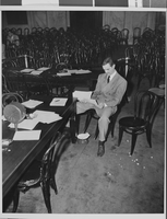 Photograph of Howard Hughes at hearing, Washington, August 11, 1947