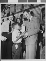 Photograph of Howard Hughes at hearing, Washington, August 11, 1947