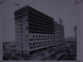Black and white view of the Fremont Hotel under construction.