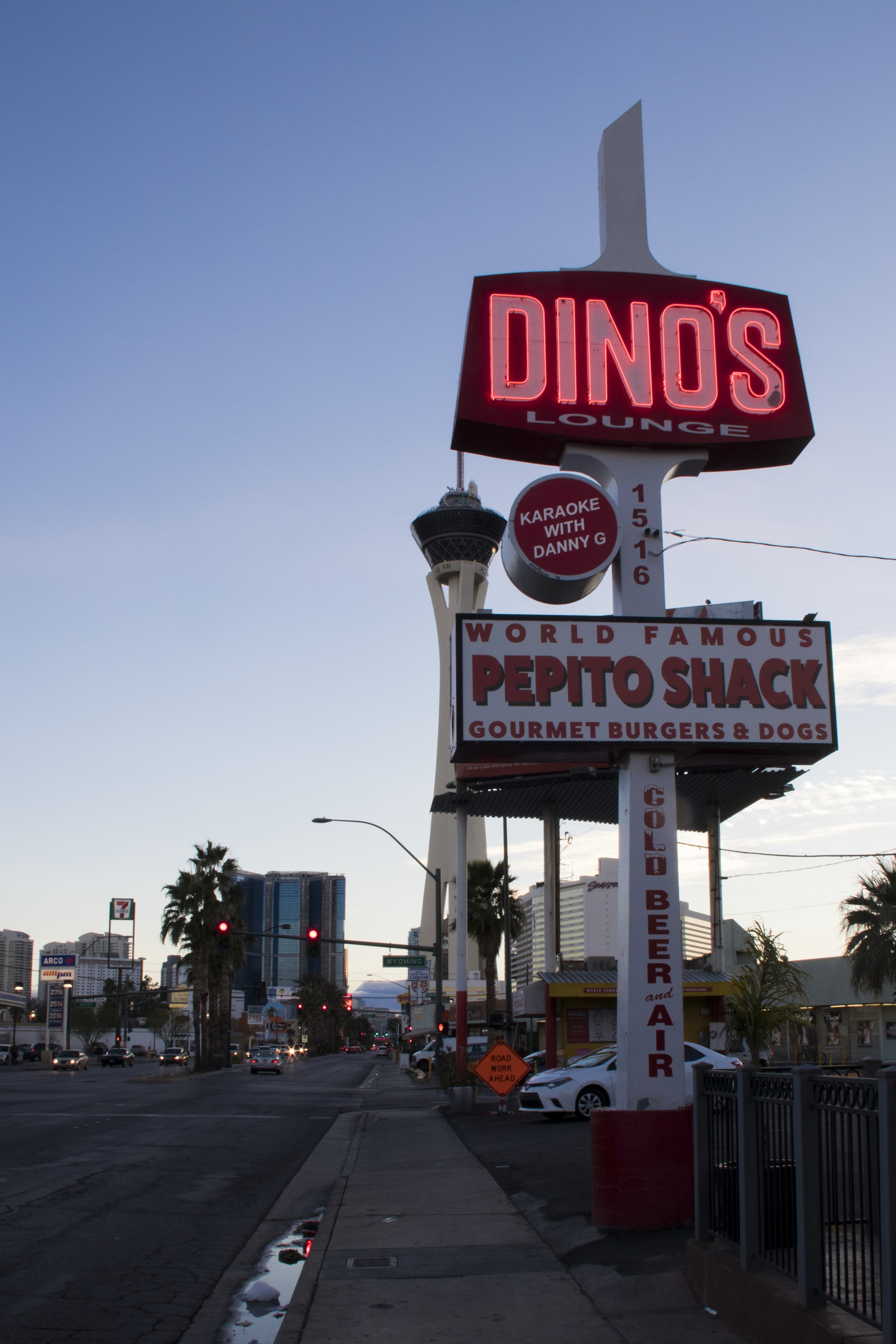 Photographs of Dino's Lounge sign, Las Vegas (Nev.), February 19, 2017