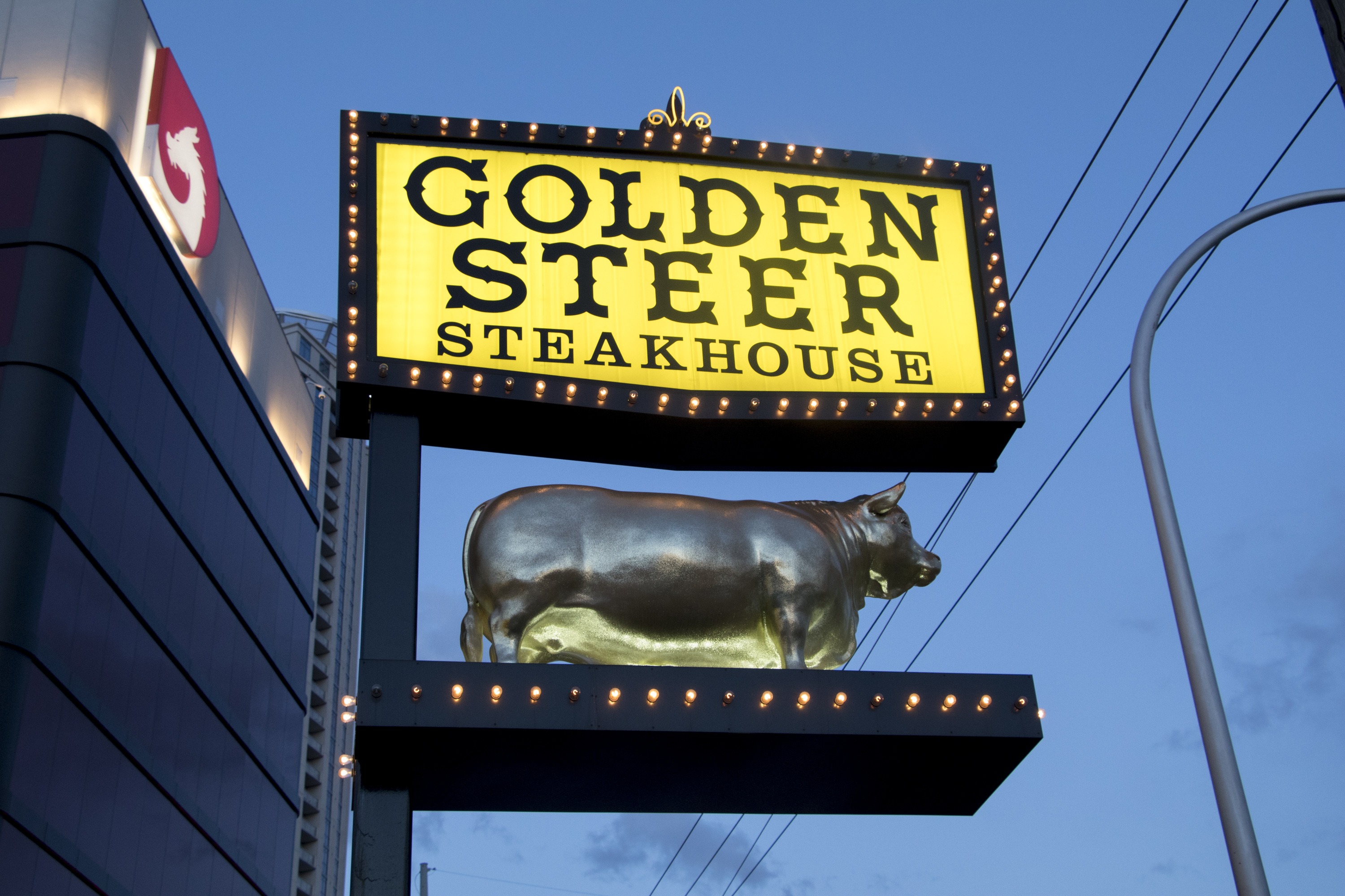 Photographs of Golden Steer Steakhouse sign, Las Vegas (Nev.), March 3, 2017