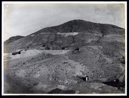 Photograph of Montana Tonopah Mine and North Star Mine at Mt. Oddie, Tonopah (Nev.), early 1900s