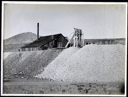Photograph of excavated rock at Gold Hill shaft, Tonopah (Nev.), early 1900s