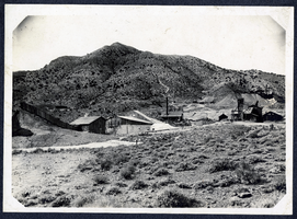 Photograph of mine buildings in Goldfield (Nev.), October 15, 1908