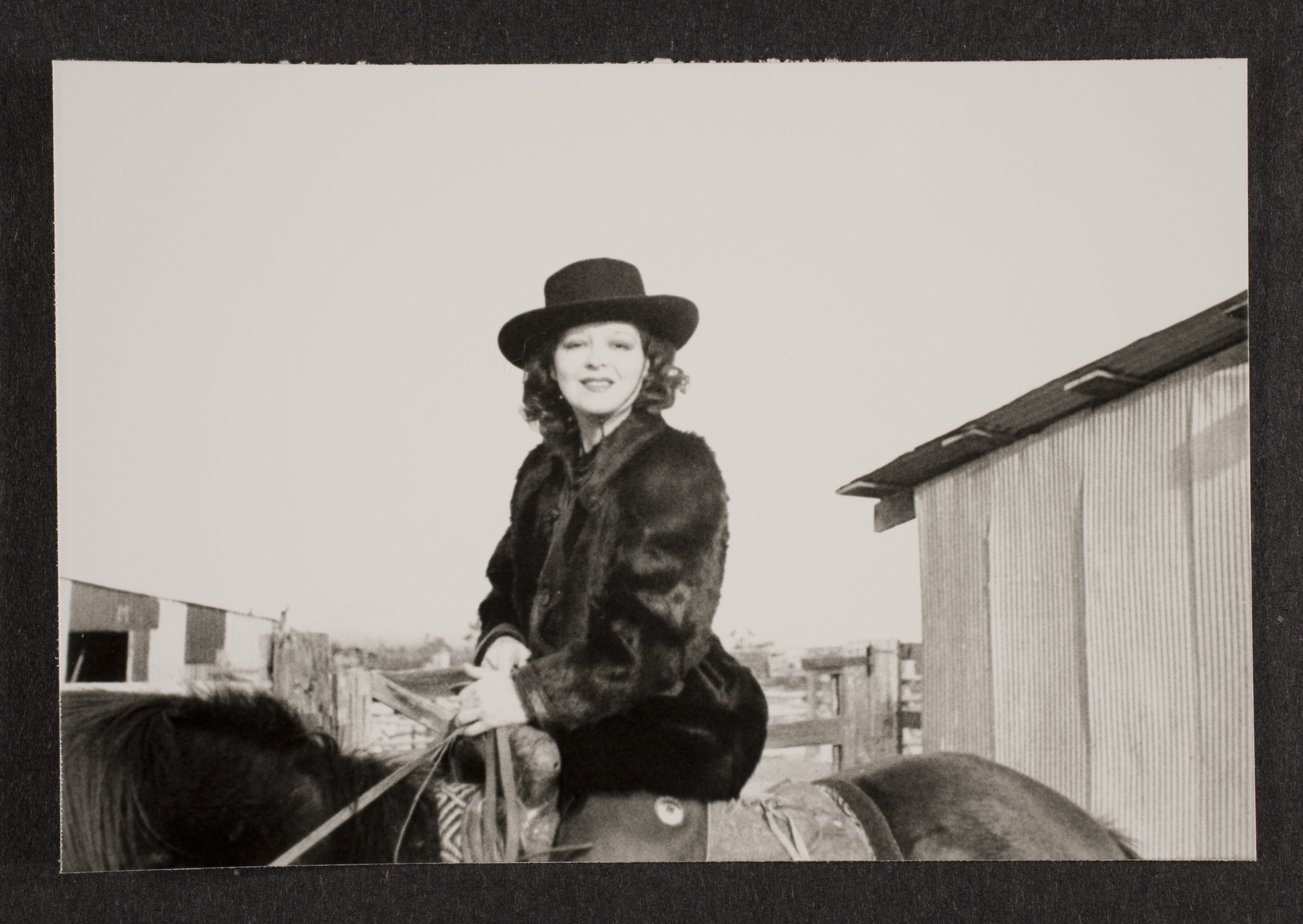 Clara Bow on a horse at Walking Box Ranch, Nevada: photographic print