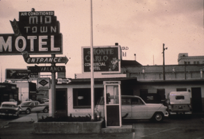 Slide of the Mid-Town Motel, Elko, Nevada, circa 1950