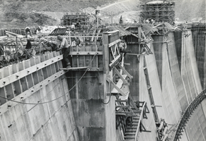 Photograph of construction work, Hoover Dam, circa early 1930s