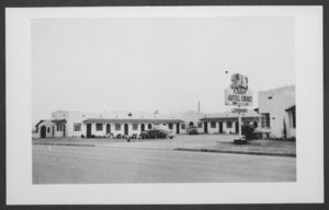 Photograph of the Chief Autel Court motel, Las Vegas, Nevada, circa 1938-1940s