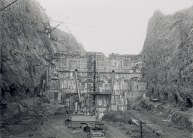 Photograph of concrete construction, Hoover Dam, circa 1933-1935