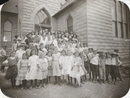 Photograph of schoolchildren and teachers, Las Vegas, Nevada, circa 1910s