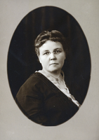 Photograph of Delphine Anderson, circa 1905