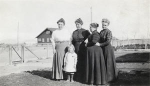 Photograph of Squires family members, Las Vegas, circa early 1900s