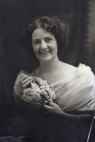 Photograph of Lena Carl Stewart, early 1900s
