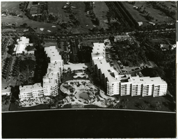 Aerial photograph of an unknown hotel and golf course, location unknown, circa 1950s-1960s