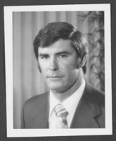 Photograph of Kenny C. Guinn, circa 1980