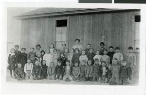 Photograph of school and school children, Las Vegas, circa 1908