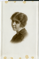 Photograph of Doris Hancock, circa 1914