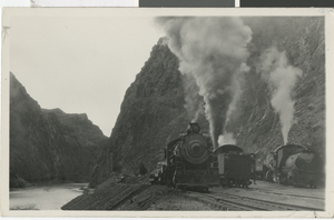 Postcard of trains near the Hoover Dam site, circa early 1930s