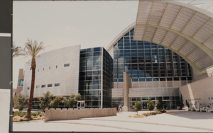 Photographs of Lied Library, University of Nevada, Las Vegas, July 2001