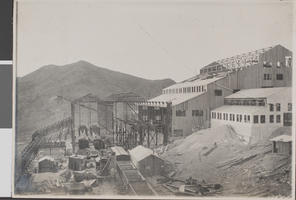 Photograph of construction at the Goldfield Consolidated Mining Company, Goldfield, Nevada, circa 1907-1908