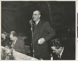 Photograph of Dr. J. D. Smith addressing a function, Las Vegas, October 31, 1944