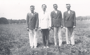 Photograph of Jay Sarno with a group of unidentified men, circa 1940