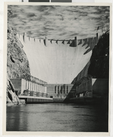 Photograph of Hoover Dam, 1930s