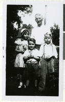 Photograph of Frank Wengert and grandchildren, 1932-1935