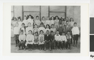 Photograph of Las Vegas Grammar School students, Las Vegas (Nev.), 1909-1912