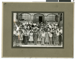 Photograph of the Las Vegas Grammar School class, Las Vegas (Nev.), 1931