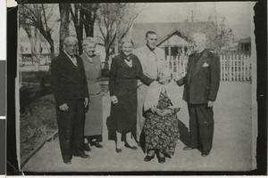 Photograph of the Henderson family, Barstow (Calif.), December 28, 1950