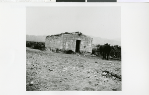 Photograph of an abandoned house, Pioche (Nev.), circa 1907