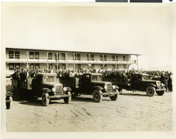 Photograph of swing shift workers outside dormitory, Boulder City (Nev.), November 7, 1931