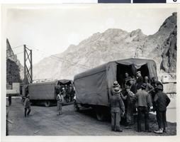Photograph of workmen, Hoover Dam, March 18, 1932