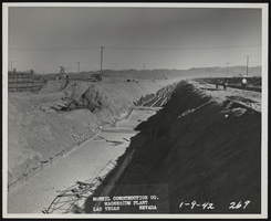 Photograph of steel tunnel construction, Henderson (Nev.), January 9, 1942