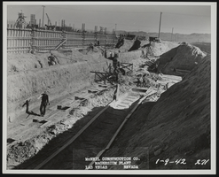 Photograph of workers performing excavation, Henderson (Nev.), January 9, 1942