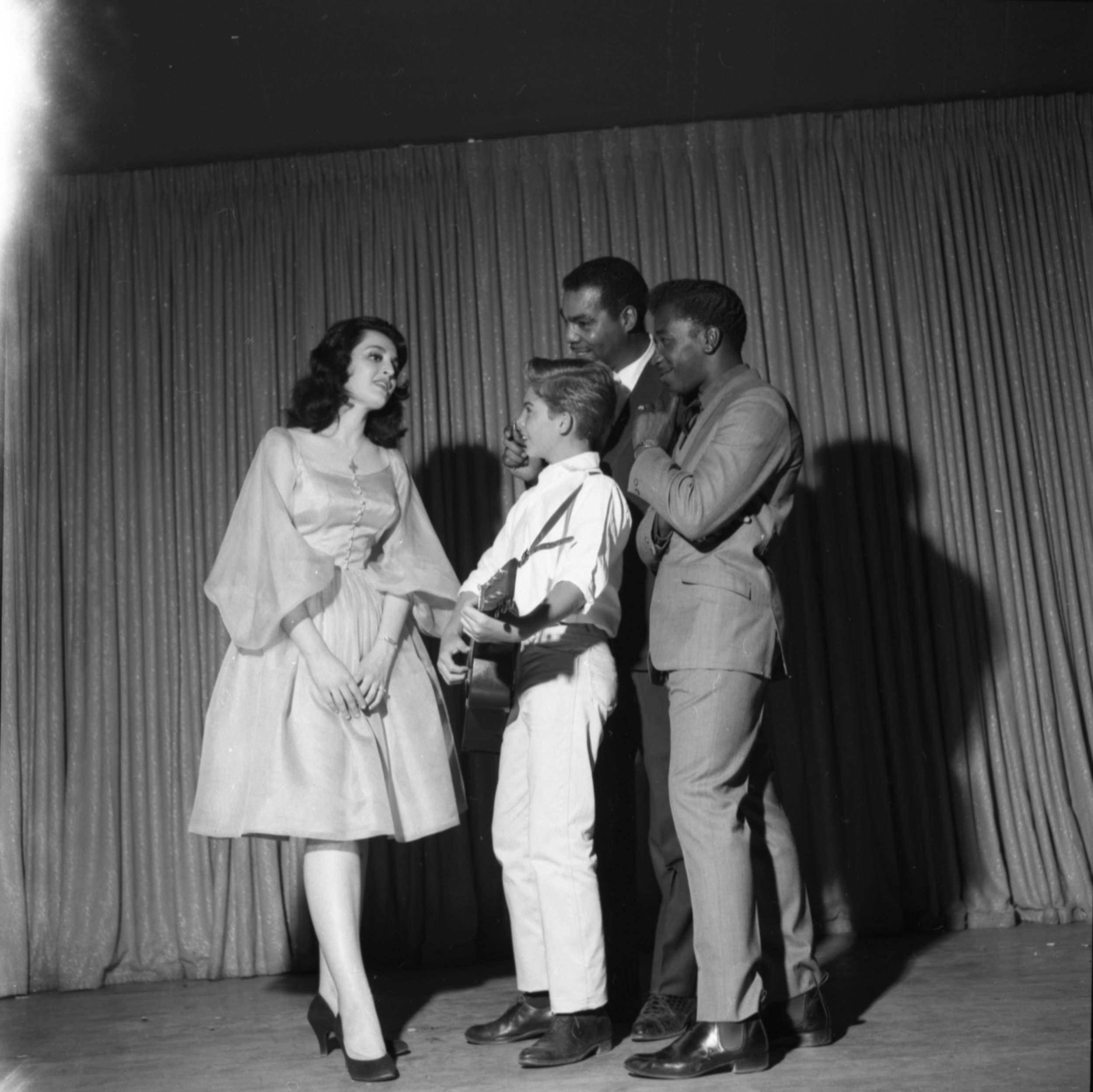 Carver House Talent Contest, May 9, 1962, Image 02