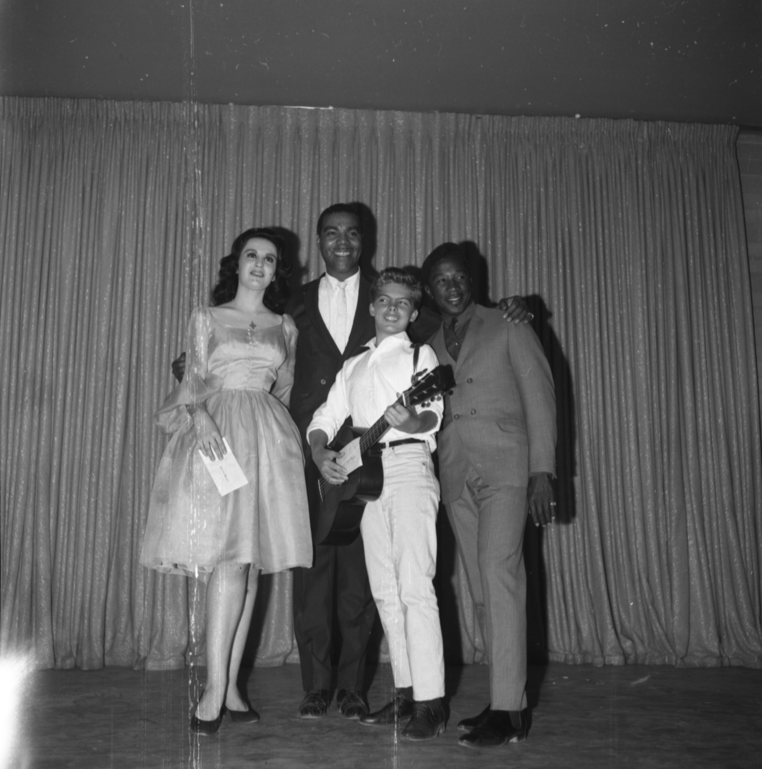 Carver House Talent Contest, May 9, 1962, Image 07