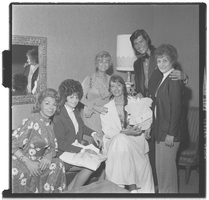 Photographs of B'nai B'rith Women with Wayne Newton and Carolyn O'Callaghan, August 22, 1973