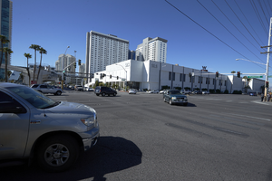East Sahara Avenue at Paradise Road looking south, Las Vegas, Nevada: digital photograph