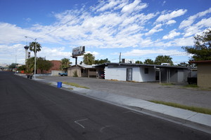 Neighborhood homes near East Sahara Avenue at Maryland Parkway, Las Vegas, Nevada: digital photograph