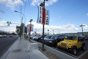 Businesses on East Sahara Avenue near South Eastern Avenue looking east, Las Vegas, Nevada: digital photograph