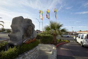 Entrance to the Indian Hills Apartment complex, looking south from West Sahara Avenue east of Decatur Boulevard, Las Vegas, Nevada: digital photograph