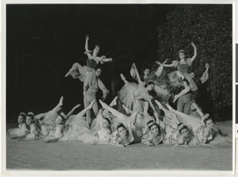Unidentified ballet, image 001: photographic print