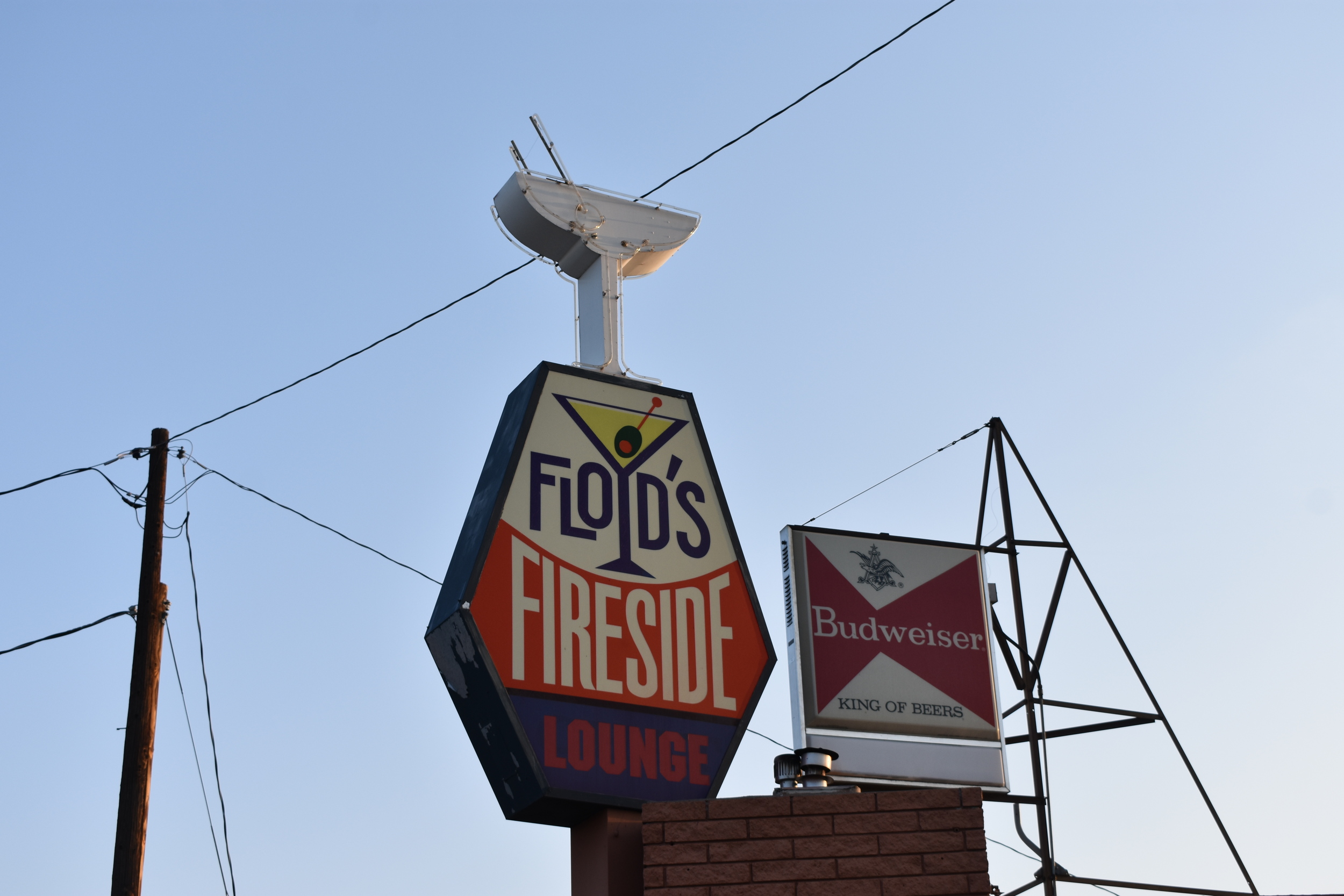 Floyd's Fireside Lounge roof mounted sign, Reno, Nevada